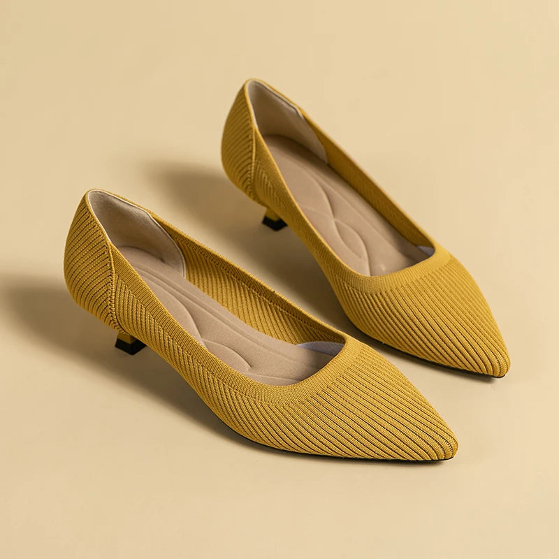 The Harmonie Vienna Pointed Knit Kitten Heels (heel 3 cm)
