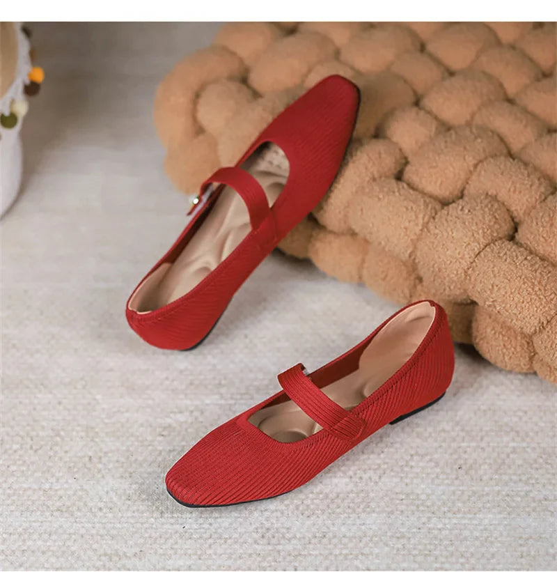 The Mollita Lisbon Elastic Ballet Flats (heel 1 cm)