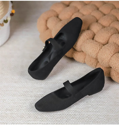 The Mollita Lisbon Elastic Ballet Flats (heel 1 cm)