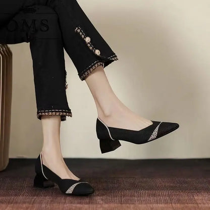 The Structure Linear Pointed Knit Pumps (heel 3.5 cm)
