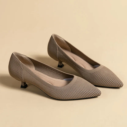 The Harmonie Vienna Pointed Knit Kitten Heels (heel 3 cm)