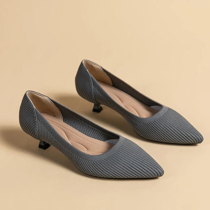 The Harmonie Vienna Pointed Knit Kitten Heels (heel 3 cm)