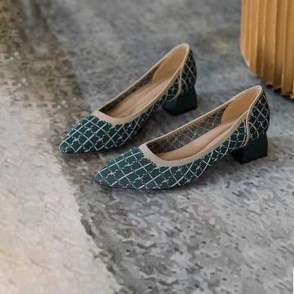 The Élégance Paris Pointed Knit Pumps (heel 3.5 cm)