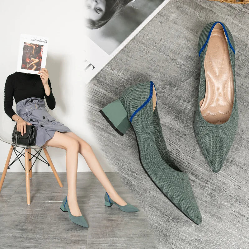 The Élégance Cosmopolitan Pointed Knit Pumps (heel 3.5 cm)