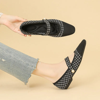 The Clarisse Florence Knit Mary Janes (heel 1 cm)