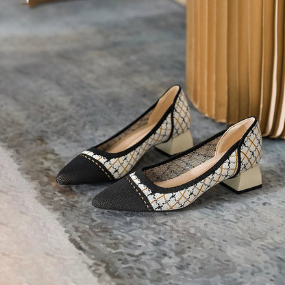 The Élégance Paris Pointed Knit Pumps (heel 3.5 cm)