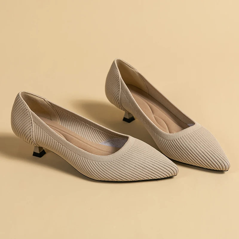 The Harmonie Vienna Pointed Knit Kitten Heels (heel 3 cm)