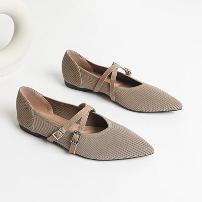The Précieuse Vienna Pointed Knit Flats (heel 0 cm)