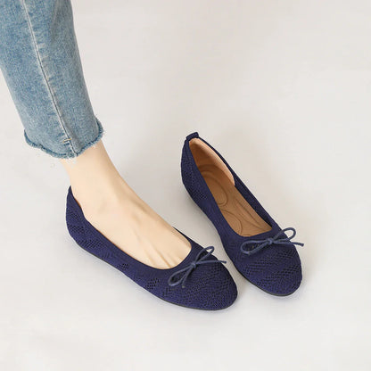 The Tasié Bordeaux Elastic Ballet Flats (heel 1 cm)