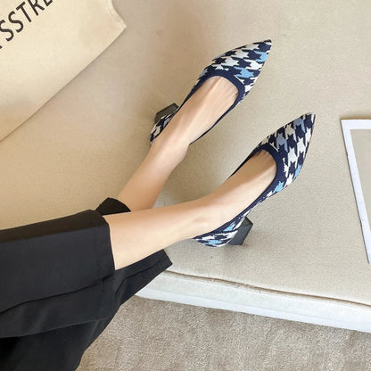 The Élégance Chooc  Pointed Knit Pumps (heel 3.5 cm)