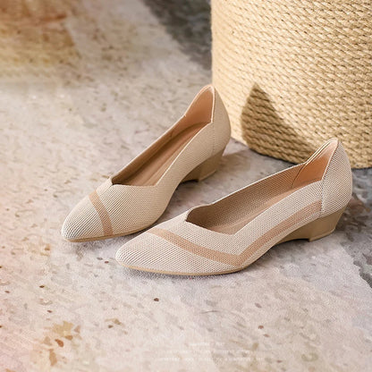 The Élan™ Vienna Pointed Wedge Knit Pumps (heel 4 cm)