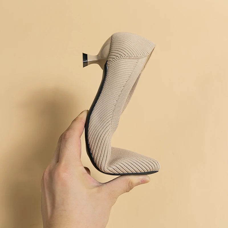 The Harmonie Vienna Pointed Knit Kitten Heels (heel 3 cm)