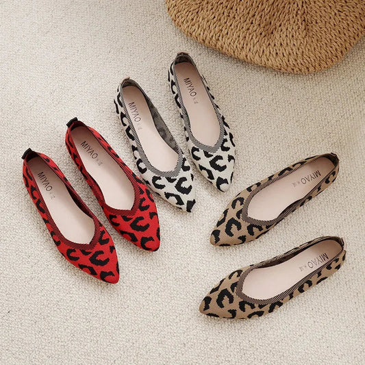 The Féline Milan Elastic Ballet Flats (heel 1 cm)