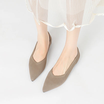 The Élanza Seoul Pointed Knit Flats (heel 1 cm)
