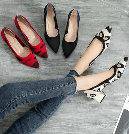 The Élégance Cosmopolitan Pointed Knit Pumps (heel 3.5 cm)