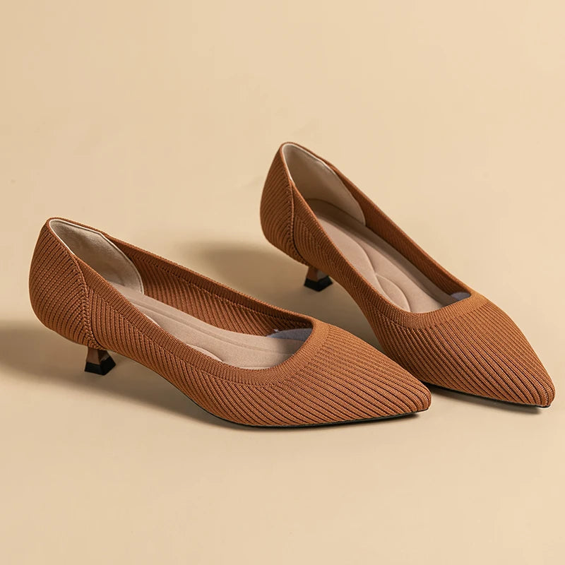 The Harmonie Vienna Pointed Knit Kitten Heels (heel 3 cm)