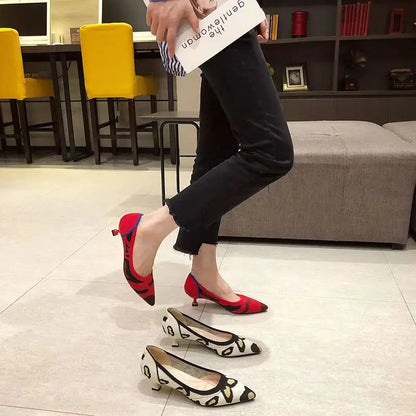 The Chicara Milan Pointed Knit Heels (heel 3 cm)